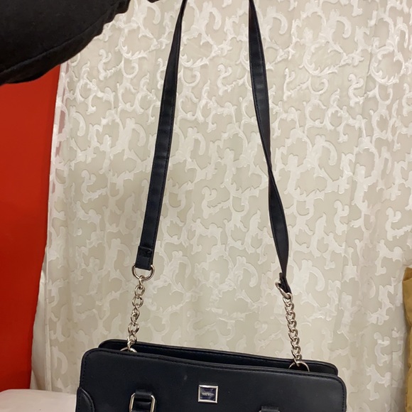 Hand bag - Picture 3 of 3